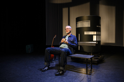 Pa Solostories 001 HR(C)Annemieke Van Der Togt