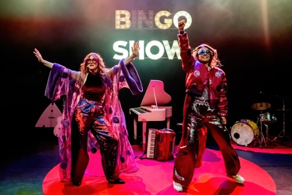 Maartje en Kine De Bingo Show
