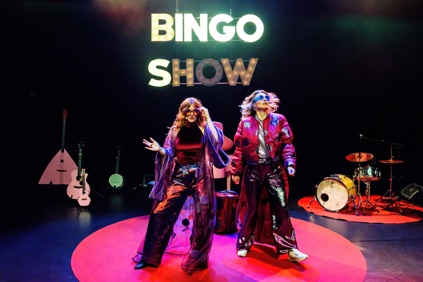 Maartje en Kine De Bingo Show