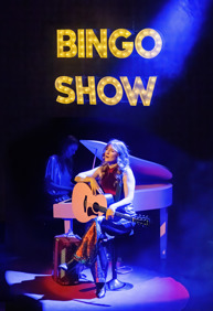 Maartje en Kine De Bingo Show